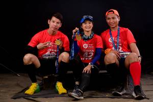 BIB: 195, 46849
                            <button type="button" onclick="openModal(9294706)" class="btn btn-primary btn-sm float-right btn-popup" data-toggle="modal" data-target=".modal-high-quality">
                        <i class="fas fa-shopping-cart"></i> Add to Cart
                    </button>
                                            <button type="button" onclick="isThisMe(9294706, true)" class="btn btn-success btn-sm float-right btn-popup btn-isme hidden" data-toggle="tooltip" data-placement="bottom" title="นี่คือรูปของคุณใช่ไหม คลิกที่นี่เพื่อเอาเข้าอัลบั้ม">
                        <i class="fas fa-plus"></i> Add to album
                    </button>
                    <button type="button" onclick="isThisMe(9294706, false)" class="btn btn-warning btn-sm float-right btn-popup btn-isnotme hidden">
                        <i class="fas fa-ban"></i> Remove from album
                    </button>